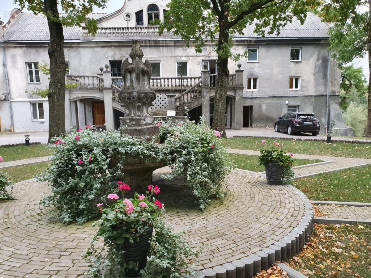 Linkuva Manor Apartment Каунас Екстериор снимка